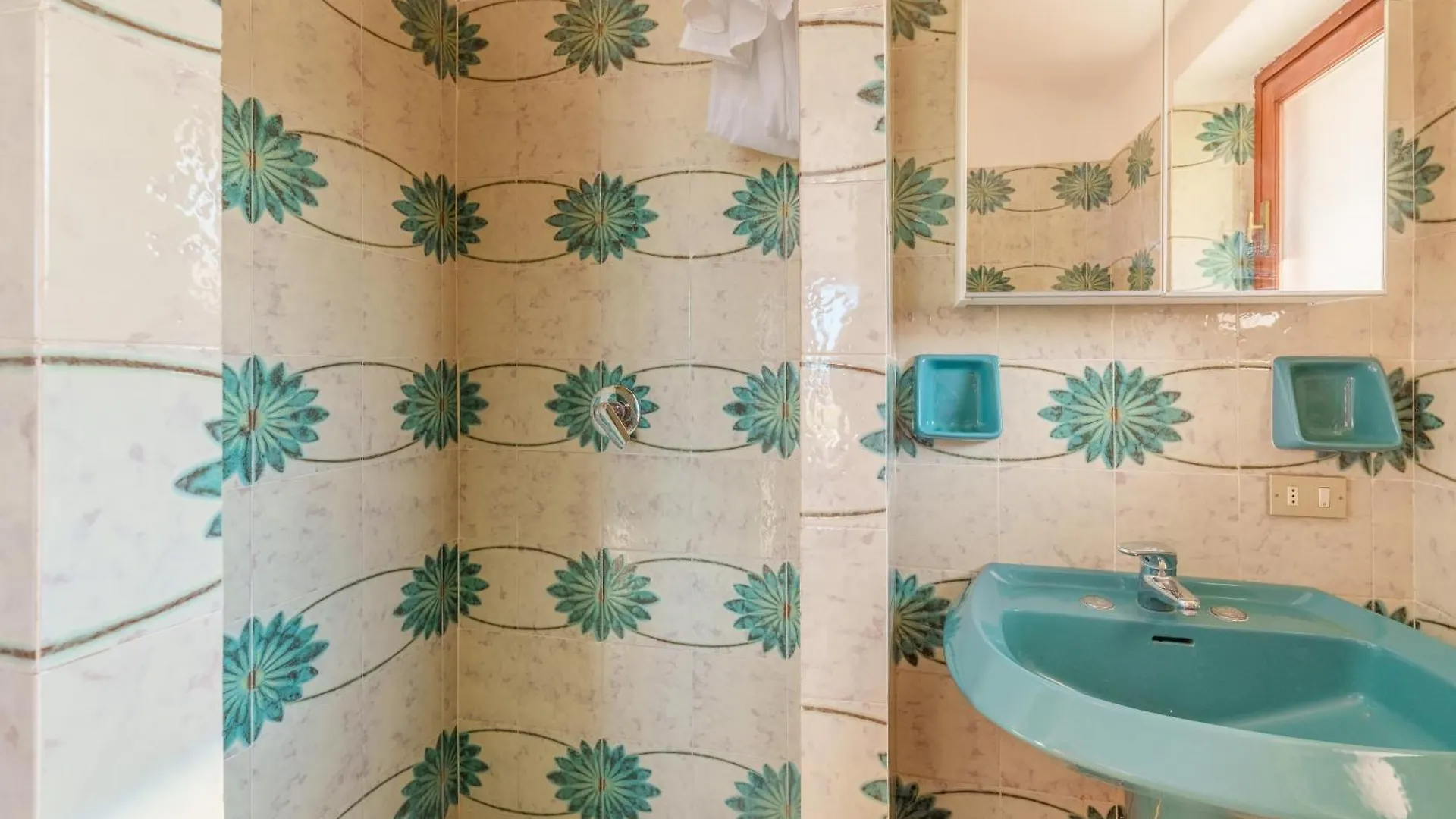 Villa Unicorno Portobello Greuli Italy